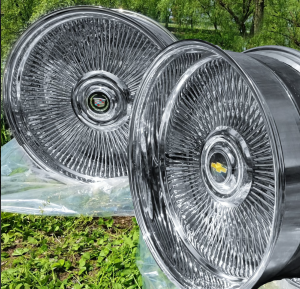 26 inch Wire Wheels Staggered Bolt On 5×127 +0 ET, 78.1 CB Chrome – set of 4
